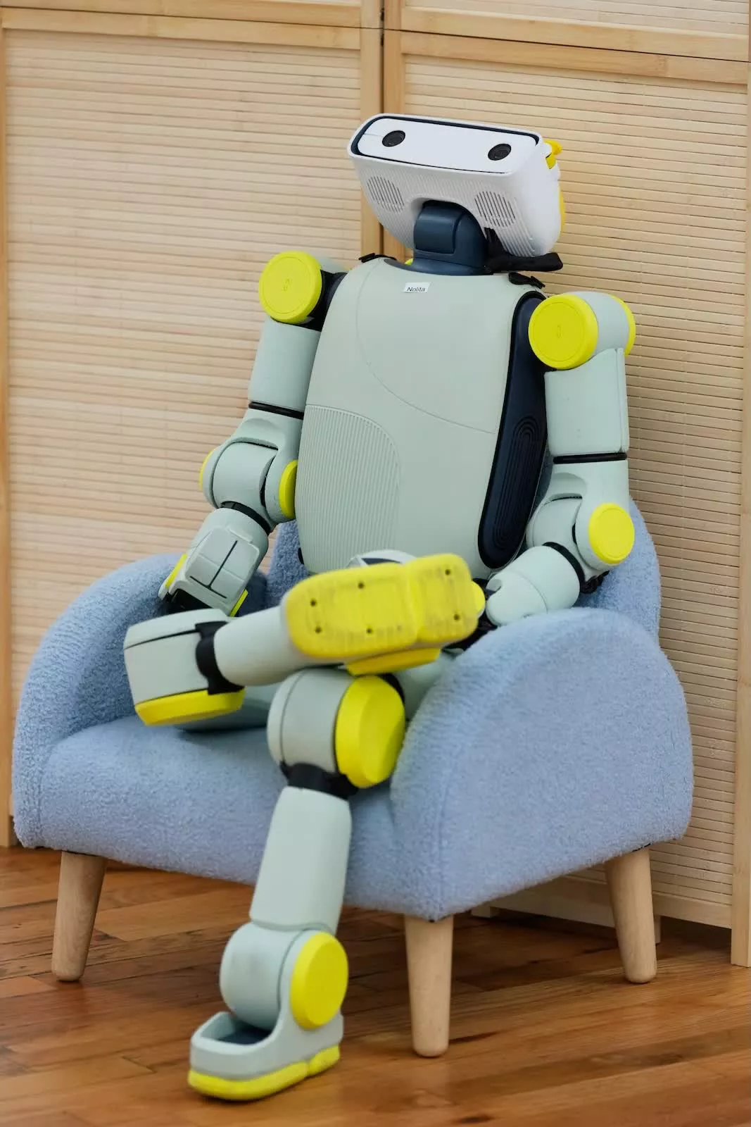 robot umanoid, inspirat de WALL-E, dezvoltat de startup din New York, design prietenos și inovator