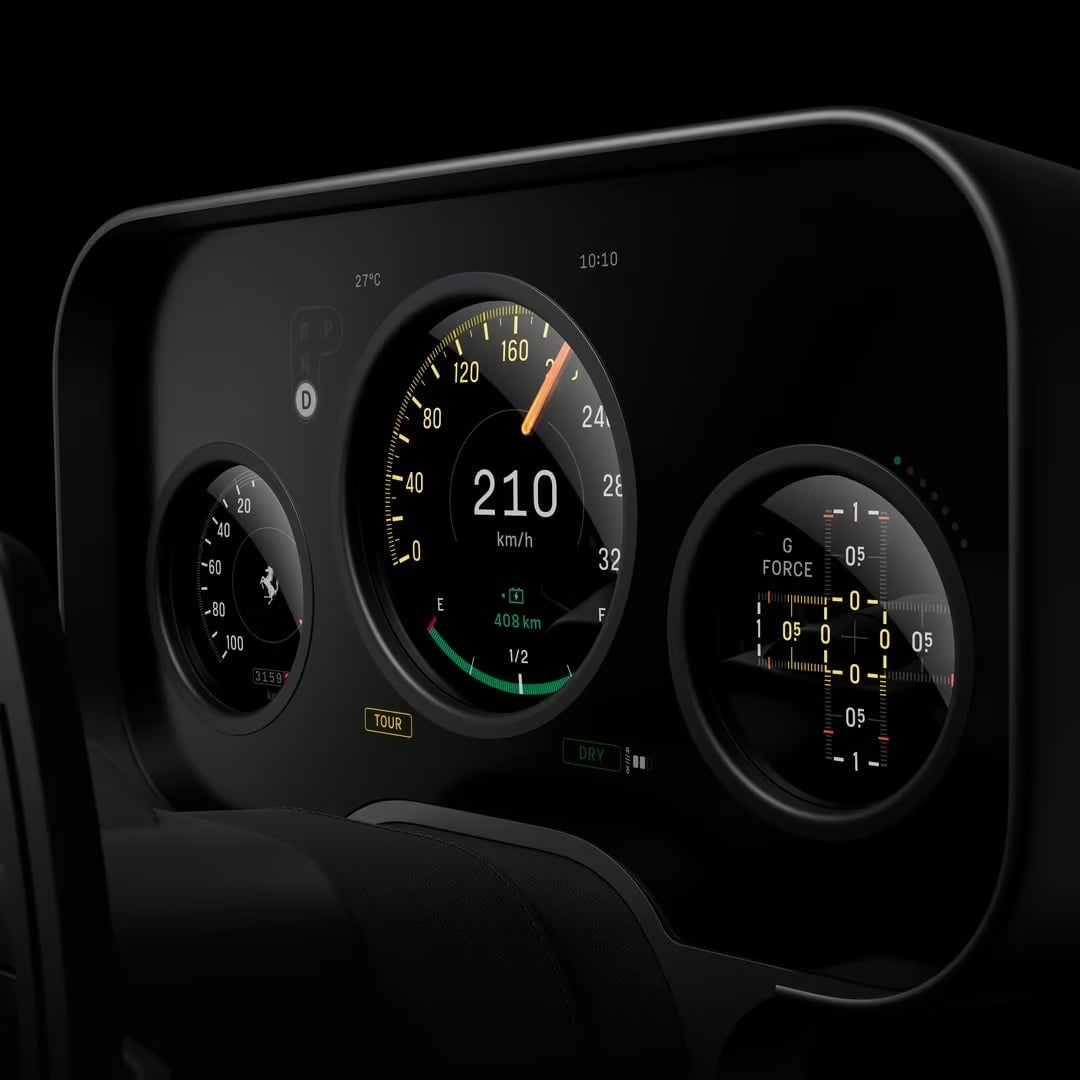 Interiorul conceptului electric Ferrari Luce Biannacle, prezentând designul futurist al consolei centrale și finisajele premium.